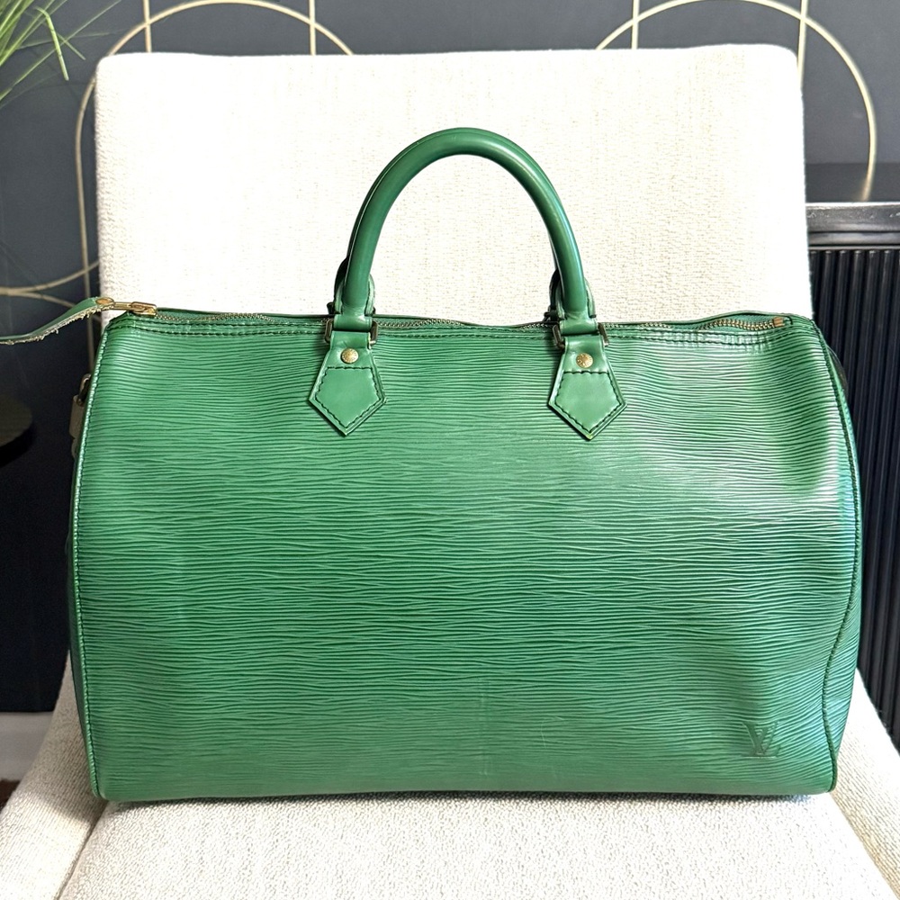 Authentic Louis Vuitton Speedy 35 satchel bag Epi Green Leather M42994 - Picture 2 of 16